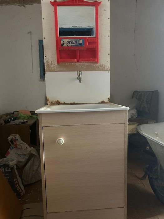 Продам умывальник б/у