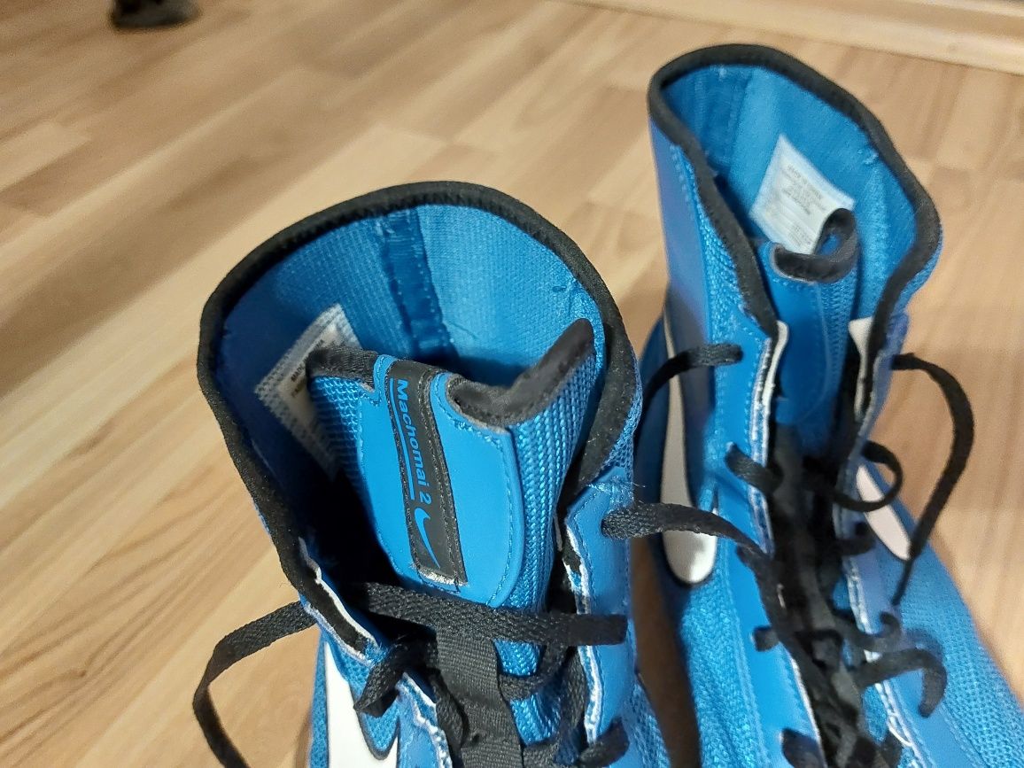 Обувки за бокс Nike