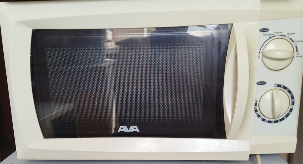 Микроволновая печь. AVA