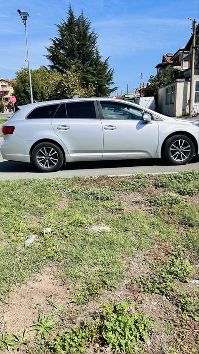 Toyota avensis 2014 gaz