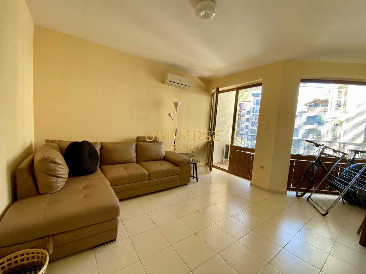 Продава се Двустаен апартамент в к.к. Слънчев бряг - 80 кв.м за 1120 €/кв.м - Снимка #3