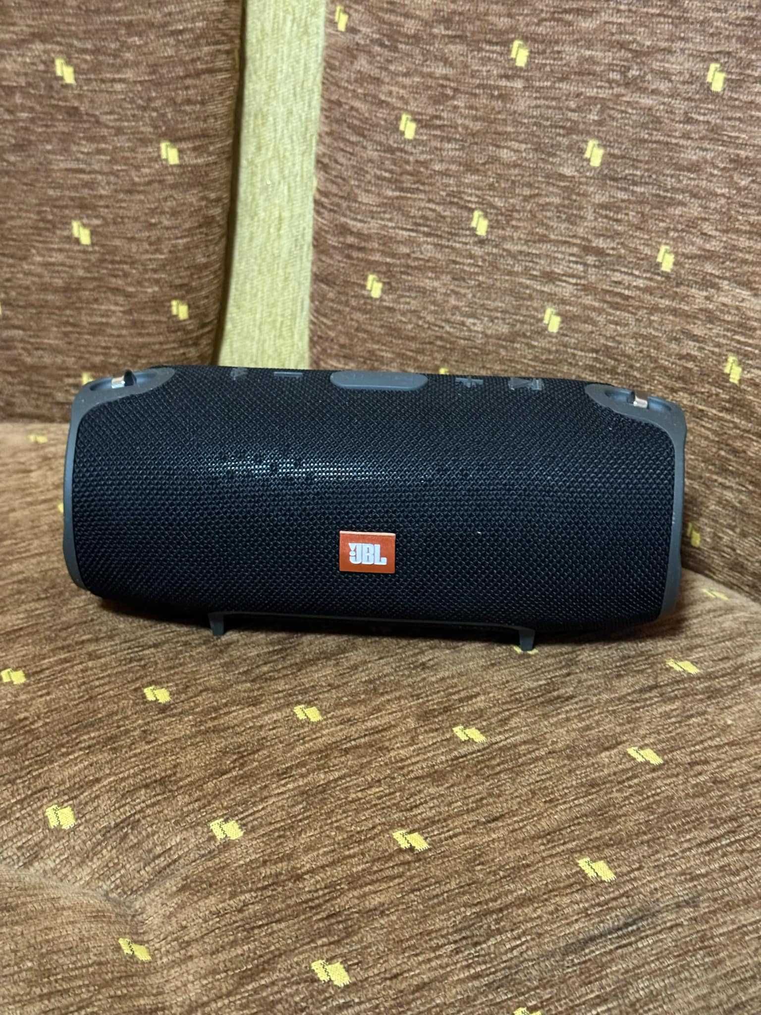 Продавам колонка JBL Xtreme само за 90 лв