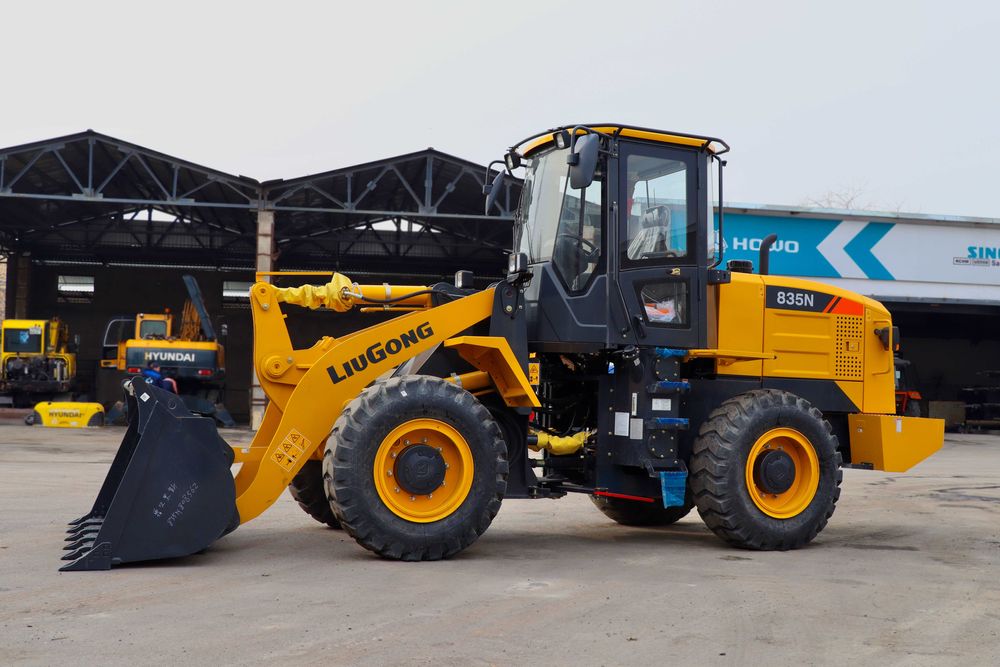 LIUGONG 835N фронталли юклагич