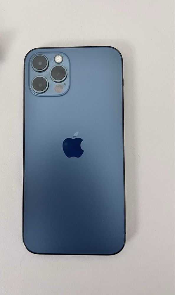 Iphone 12 pro.