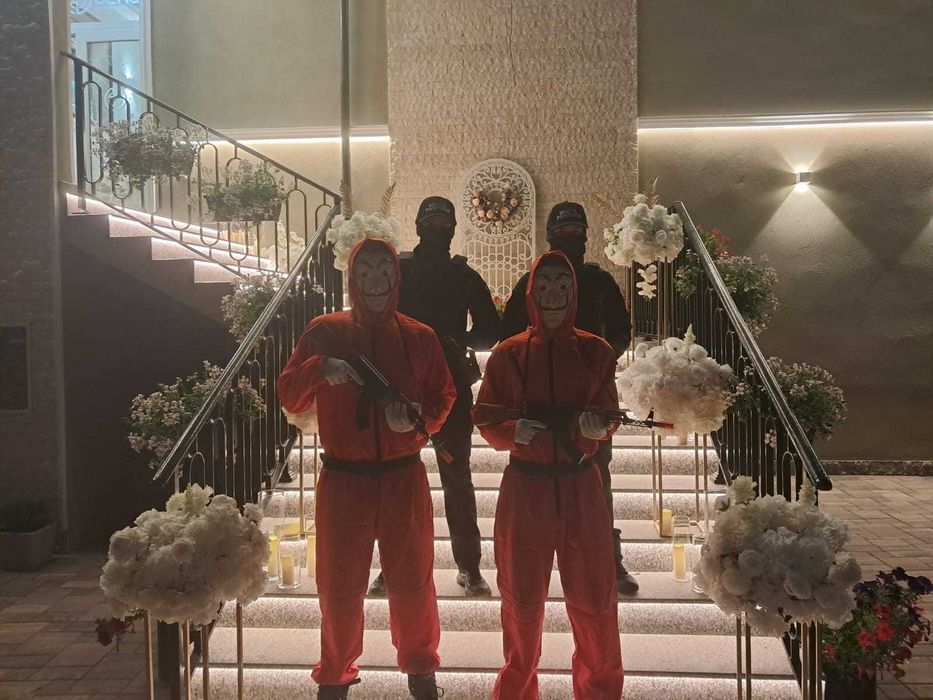 Furatul Miresei - Evenimente