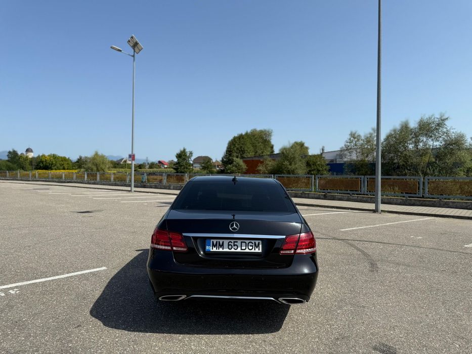 MERCEDES E220 - 2014