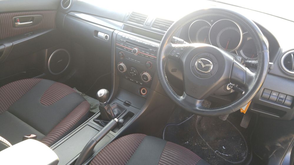 Mazda 3,2.0i/147кс/2007г-На части