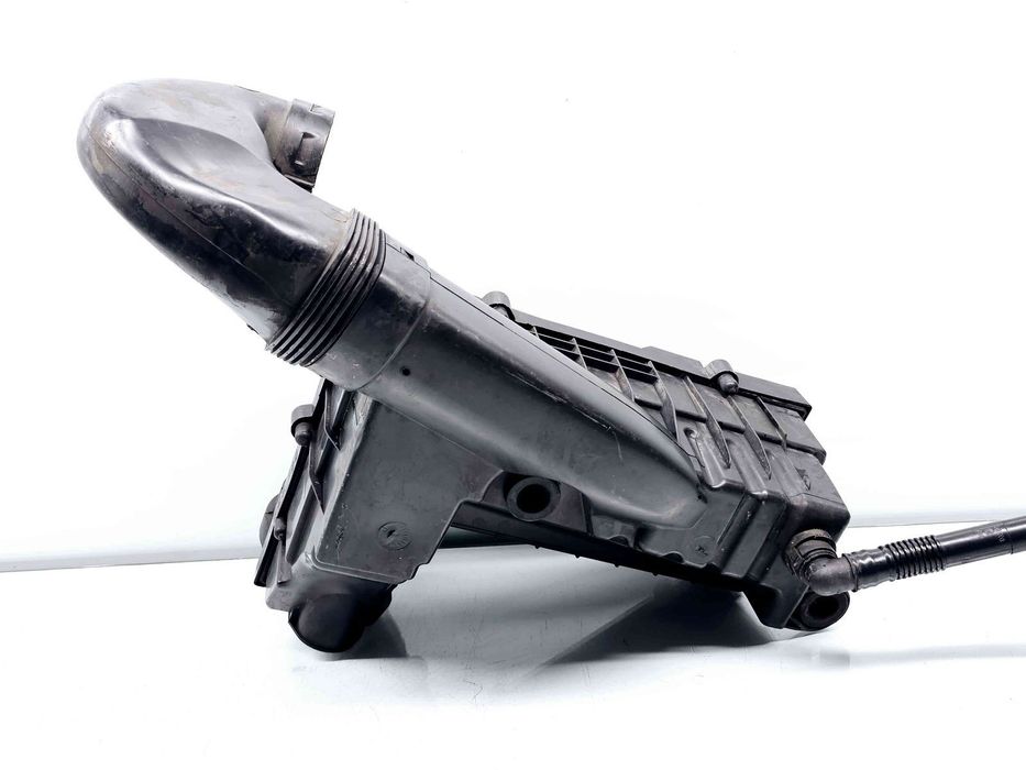 Carcasa filtru aer  Volkswagen Golf 6 (5K1) [Fabr 2009-2013] 3C0129601