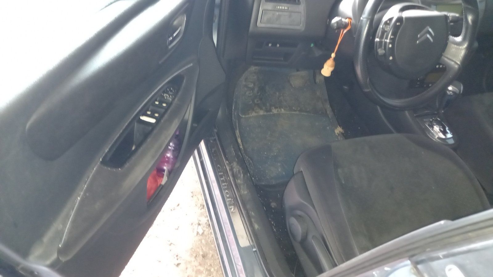 Citroen C4 2.0 бензин автомат  /на Части