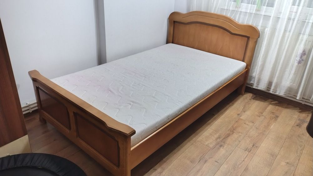 Pat /120/2.Lemn masiv