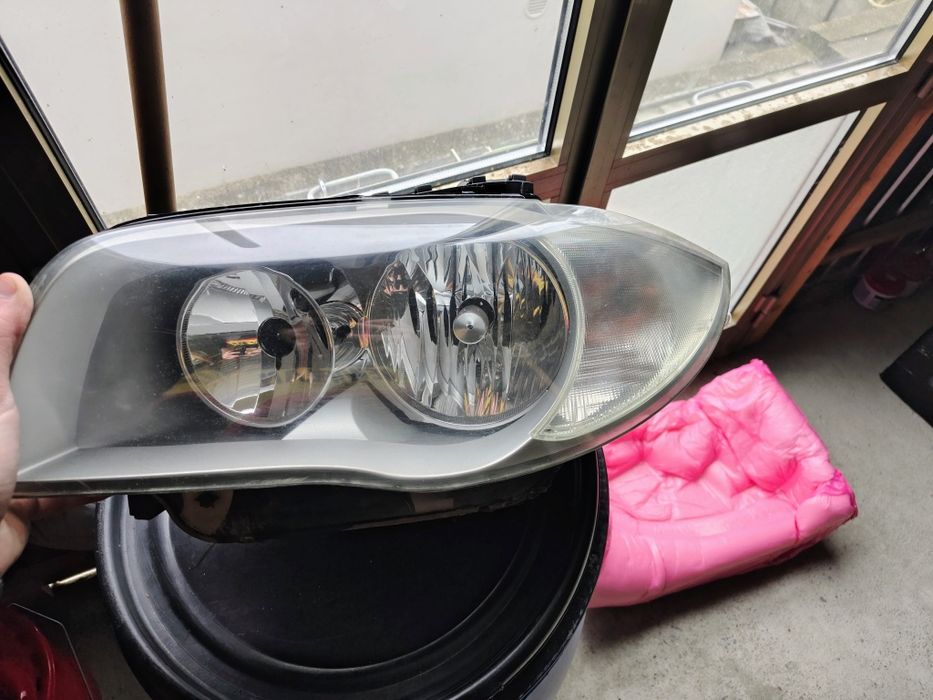 Far stâng Bmw e87 118d 2005 H7