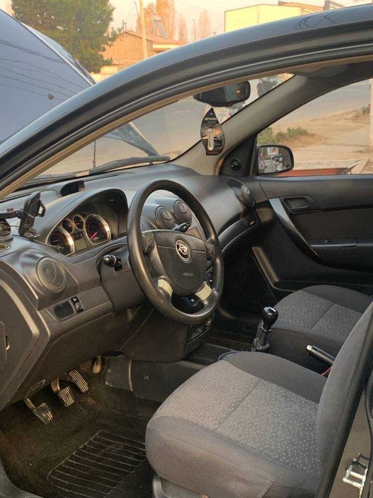 Nexia 3 Ravon. Naqdga sotiladi.