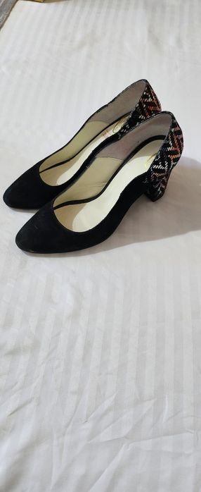 Pantofi piele întoarsă