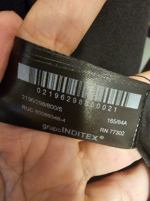 Palton nou cu etichetă  Zara masura s