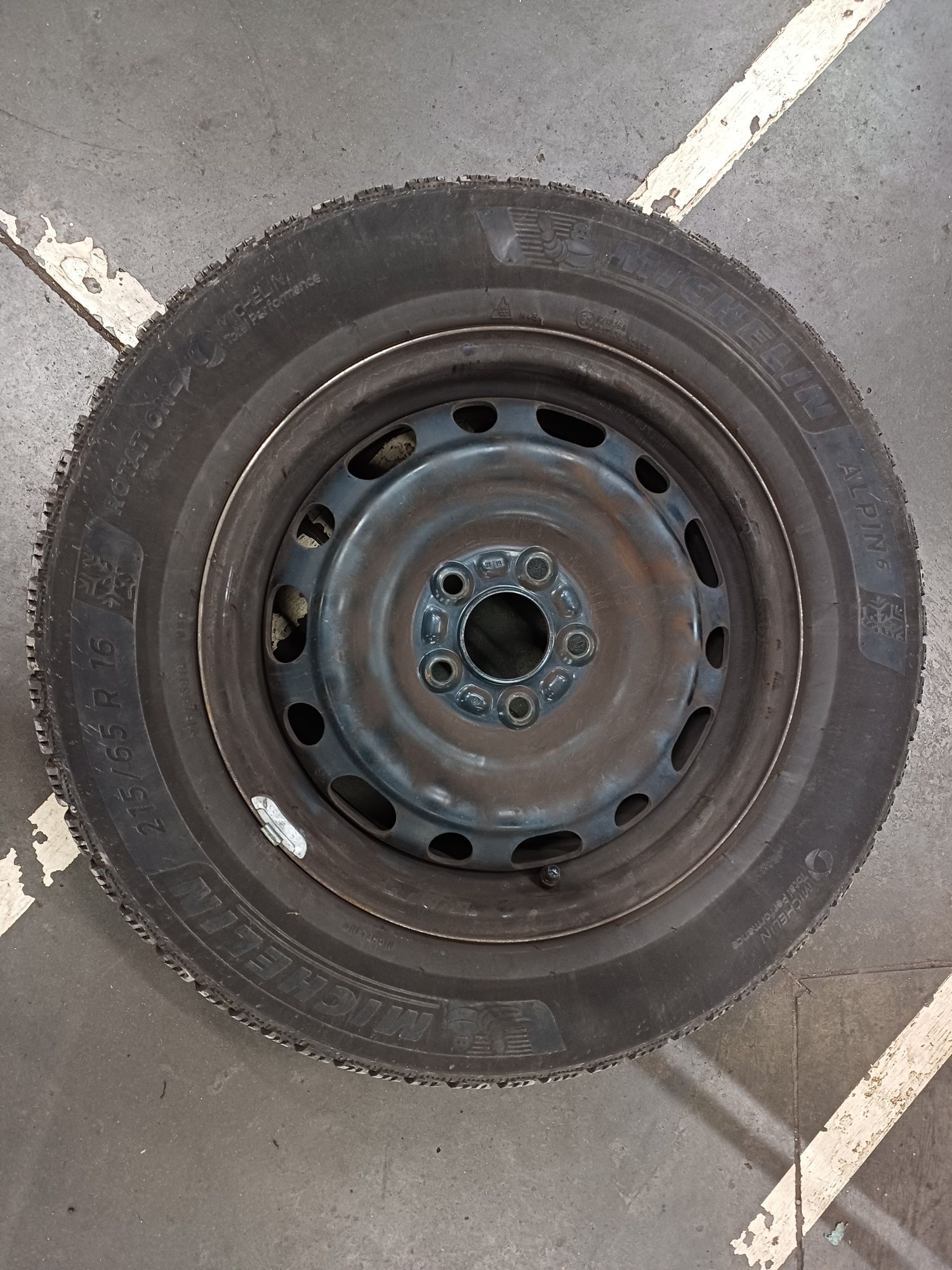 Set de 4 Jante + 4 Anvelope iarnă Michelin Alpin 6