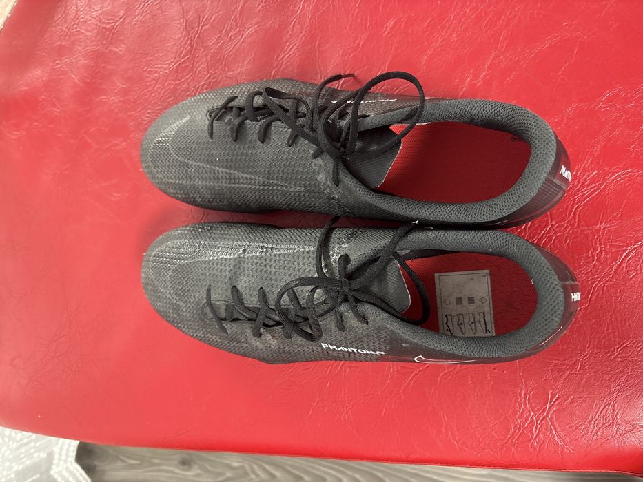 ghete fotbal nike gt 3