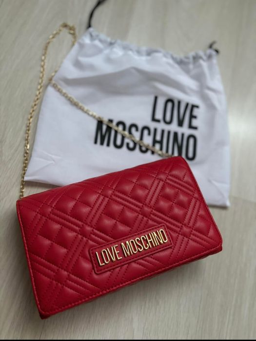 Отигинална чанта Love moschino