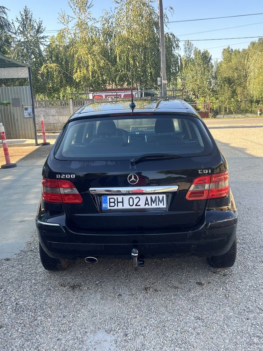 De vanzare mercedes B200 d