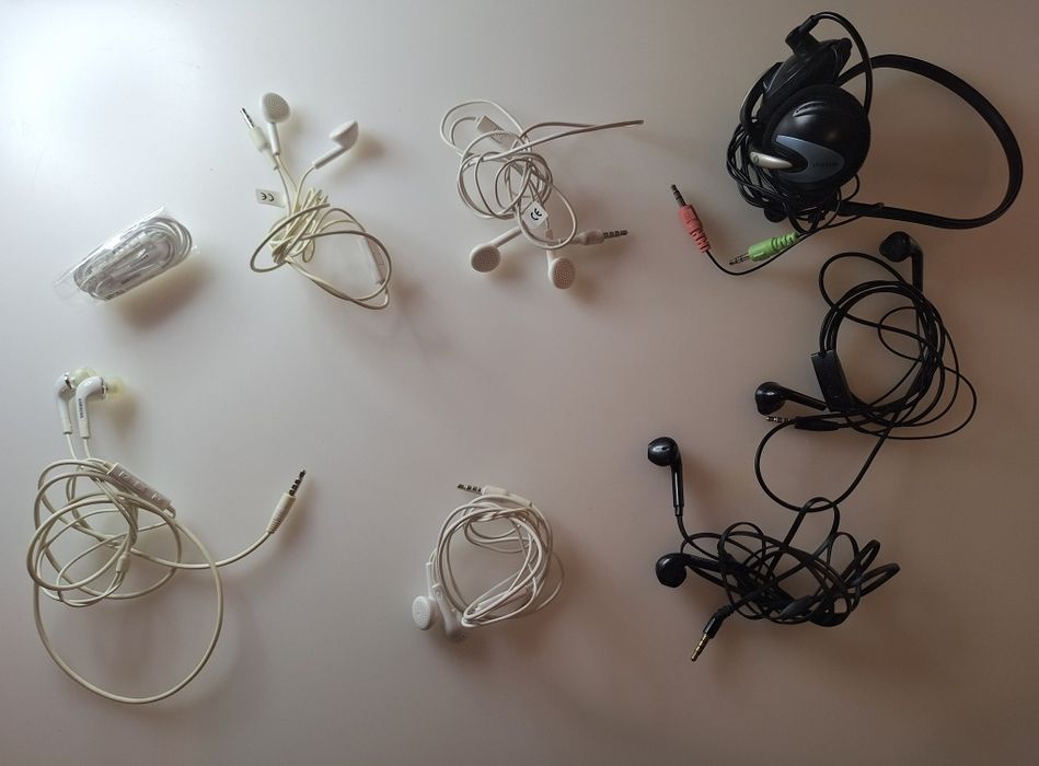 Lot 8 casti originale Samsung, Huawei, Trust, Promate