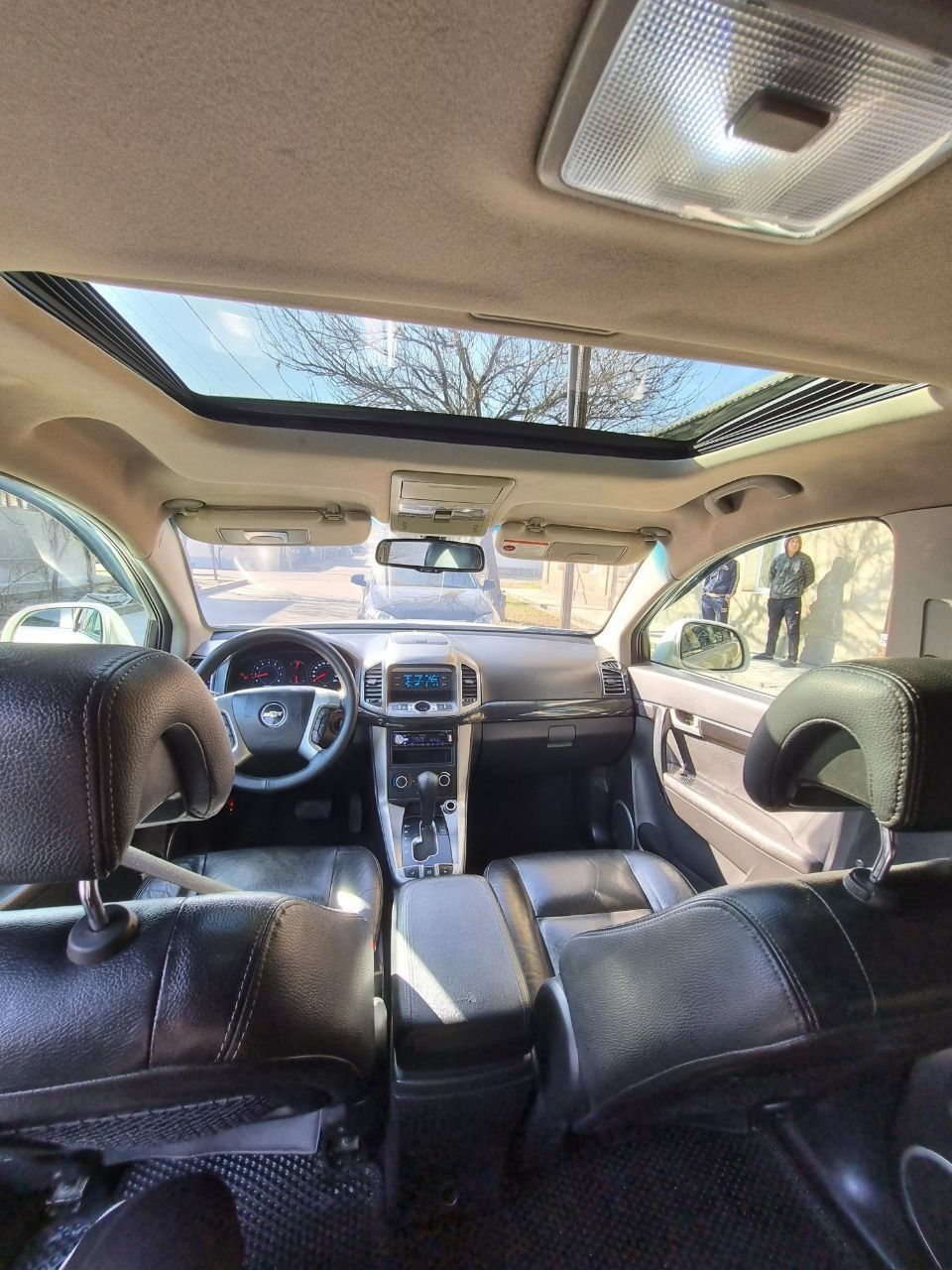 Captiva 2 2011 yil 
Probek 200.000km
Hadavoy polni qilingan 
Amartizat
