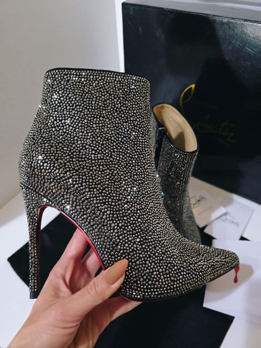 Налични боти Christian Louboutin