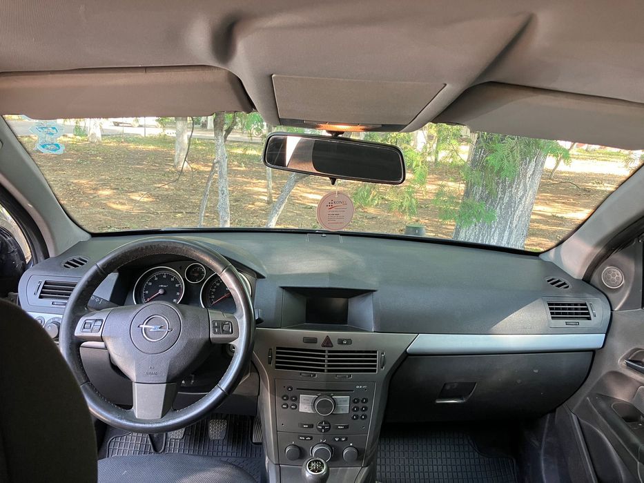 Opel astra h 1.6 2006