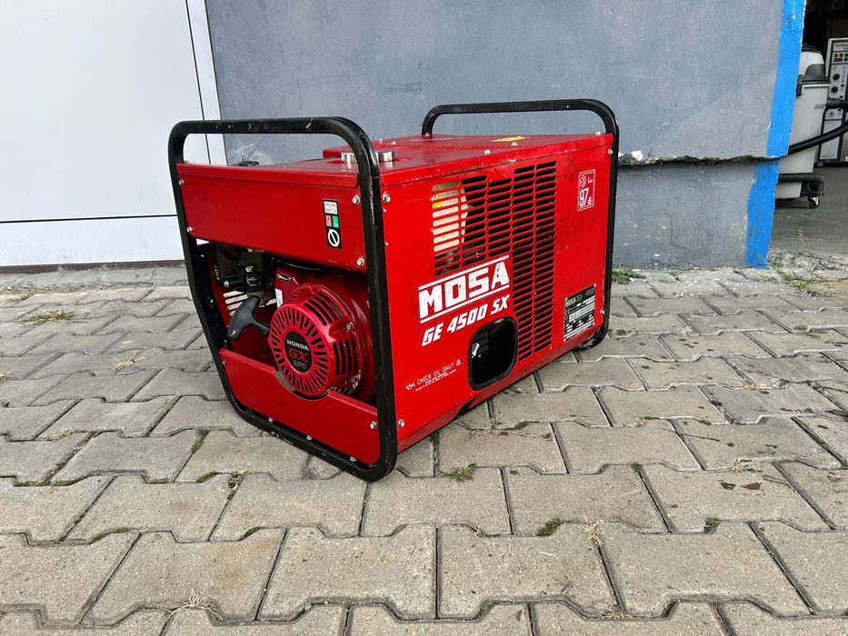 Generator curent profesional