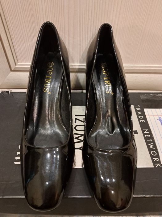 Женские туфли 38 размер