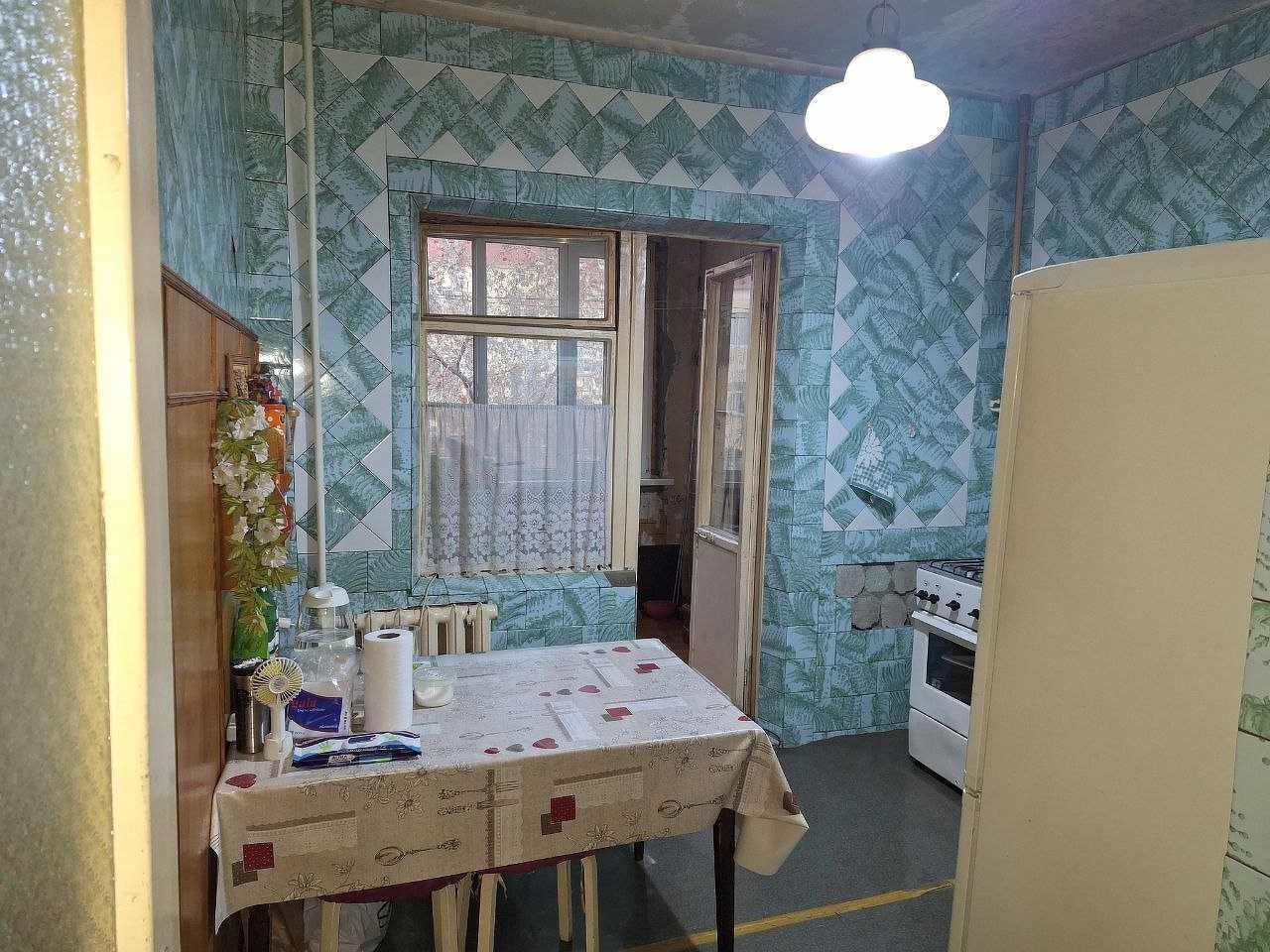 Продам 3х комнатную квартиру Куйлюк 5 Ор-р Базарчик 78м2=60.000$ (537)