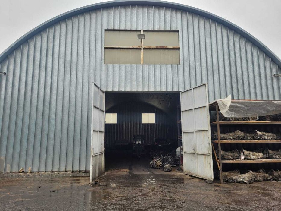 Сдам в аренду склад высокий