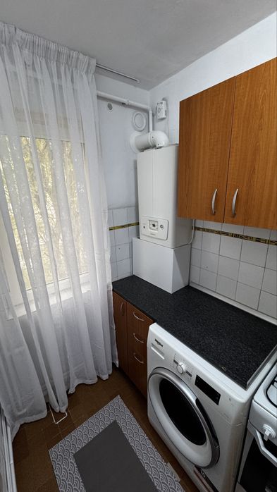 Propietar Inchiriez Ap 2 camere