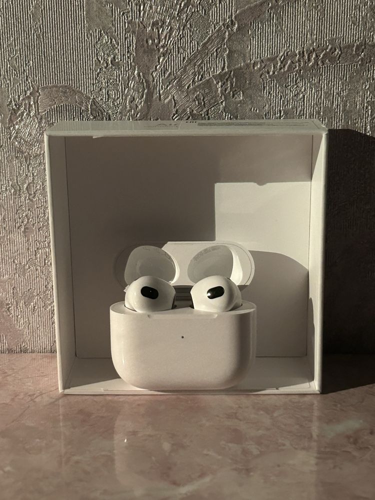 Наушники Apple AirPods 3rd Generation