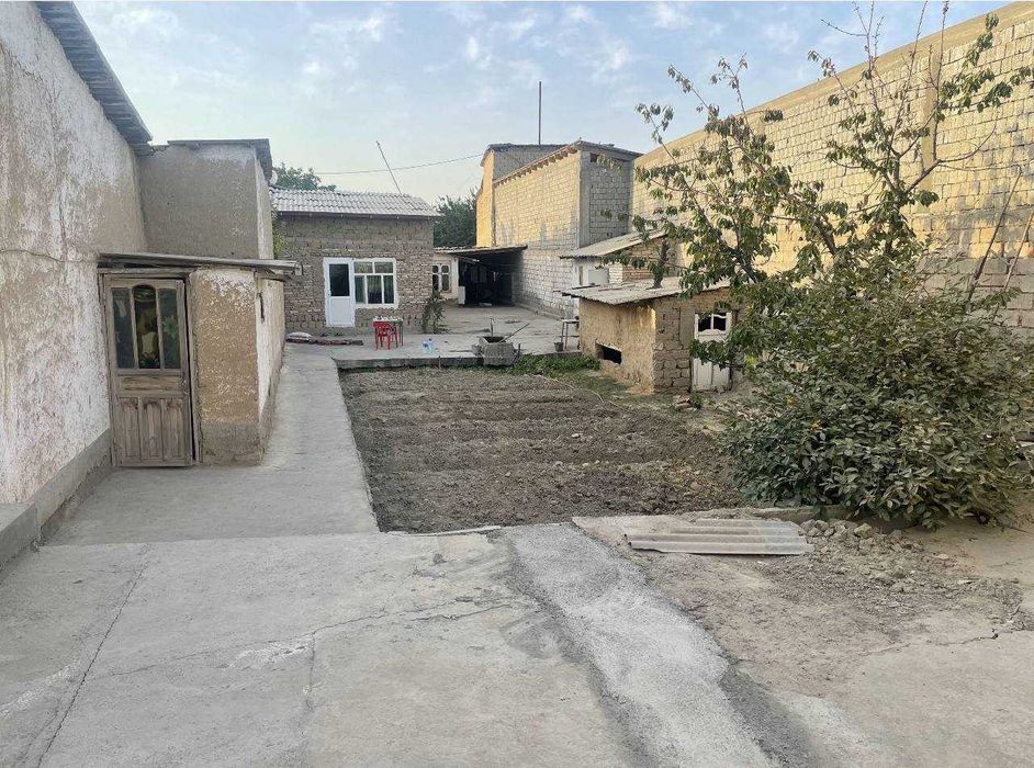 Самарканд шахрида 5 хона 5 сотокдан иборат булган ховли сотилмокда