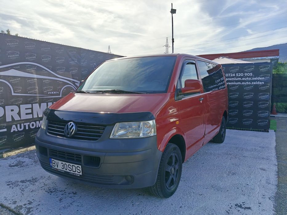 VW Transporter 1.9 TDI 102 CP /8+1 L/Aer condiționat/Sirocco/Cârlig