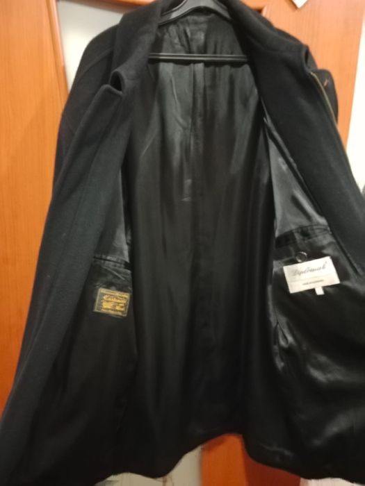 Продам вернюю одежду