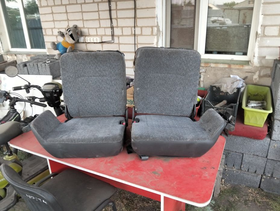 Третий ряд сидений на Паджеро 2