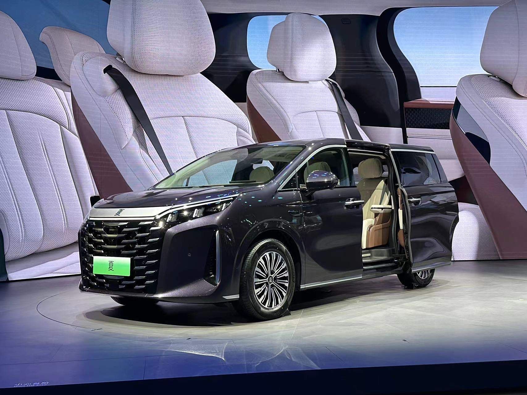 BYD Xia 2025 DM-i 1.5T 180km FULL 2025 в наличии в Ташкенте