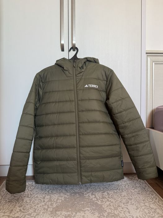 Зимняя мужская куртка Adidas