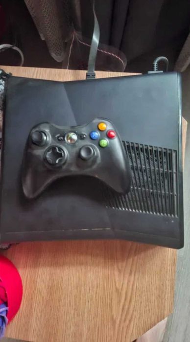 Vând Xbox360 modat RGH3
