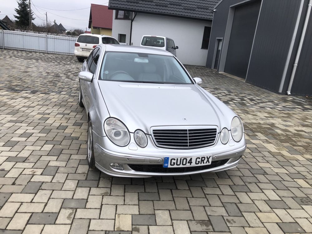 Mercedes e class