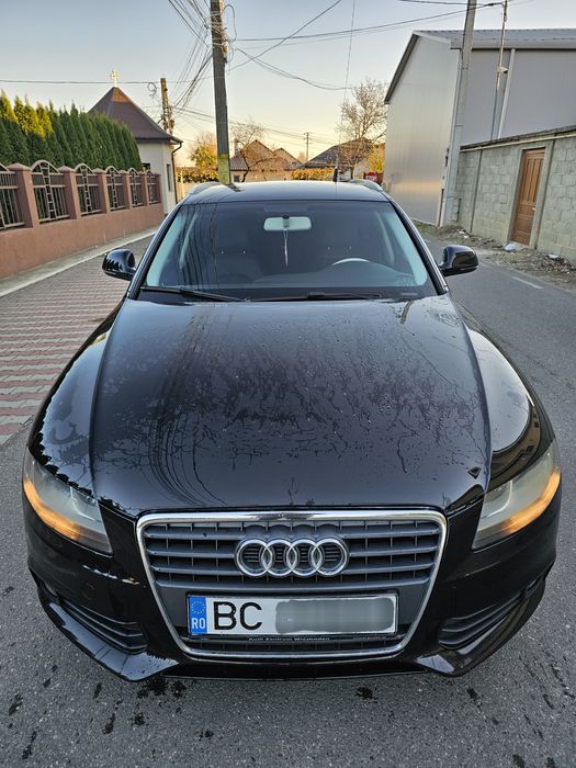 Vând Audi A4 2009