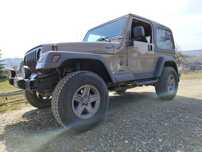 Jeep Wrangler Stare excelenta, folosit numai pentru drumetii cu famila.