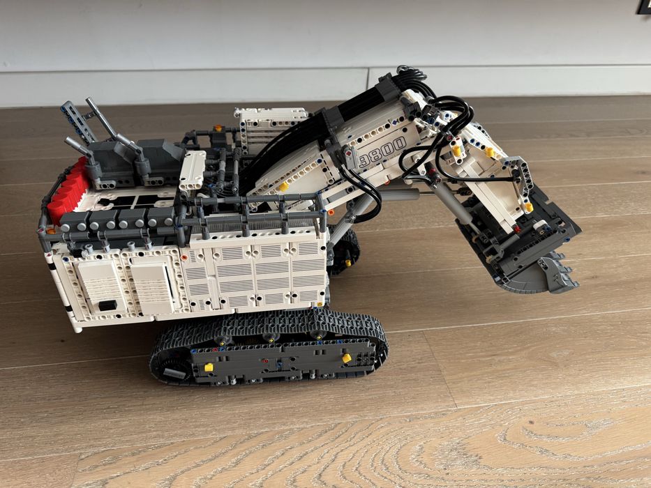 Lego Technic 42100 Liebherr