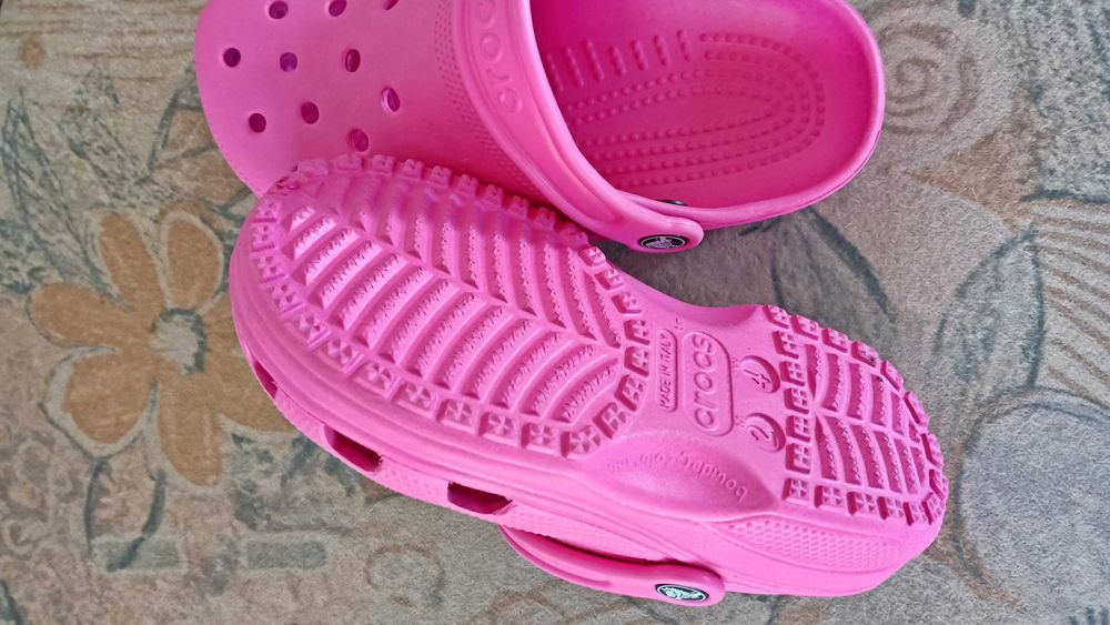 Crocs нови оригинални Italy