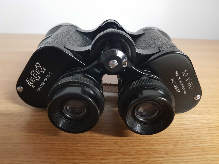 Binoclu Redex cu etui, 10 X 50