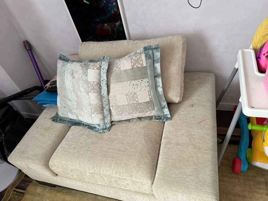 Продам Диван угловой