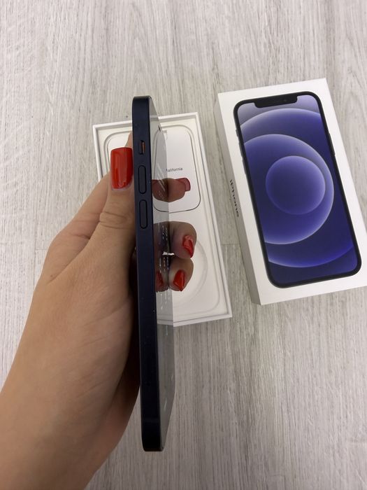 Iphone 12 in stare foarte buna