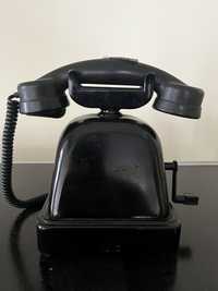 Telefon antic manivela