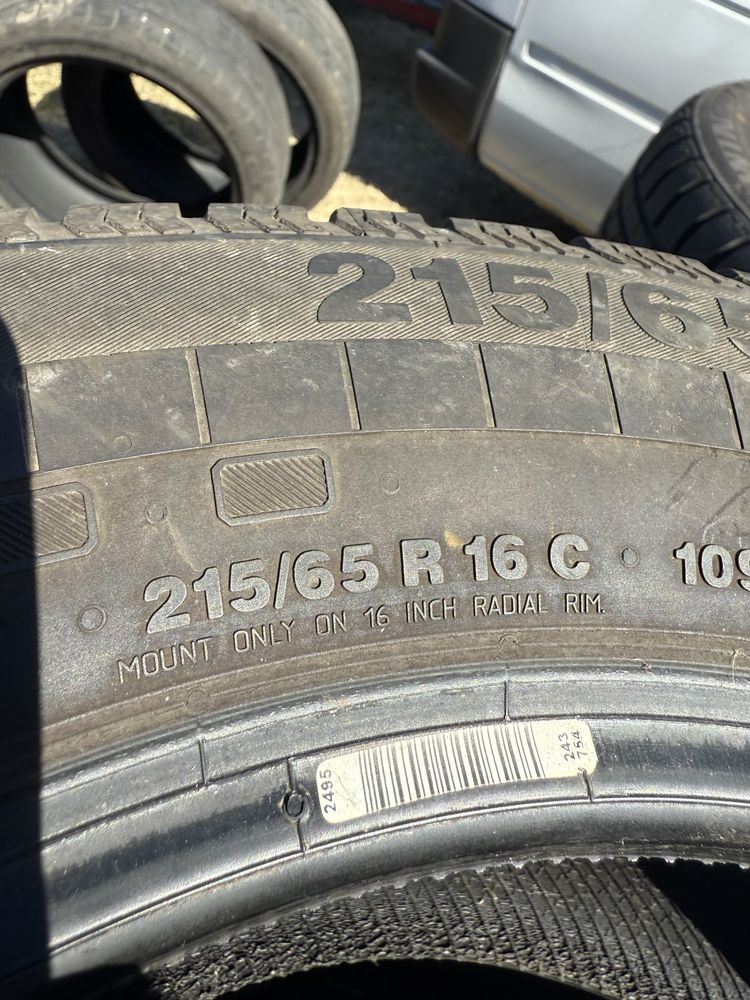 215/65/16C 2 броя CONTINENTAL