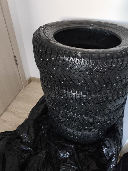 Продам зимние шины Кордиант